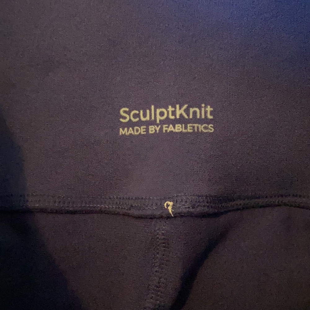 Fabletics Leggings - Picture 2 of 2